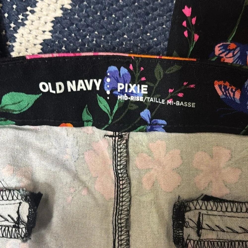 Old Navy pixie mid rise pants women’s regular size 14 floral print - Picture 4 of 5